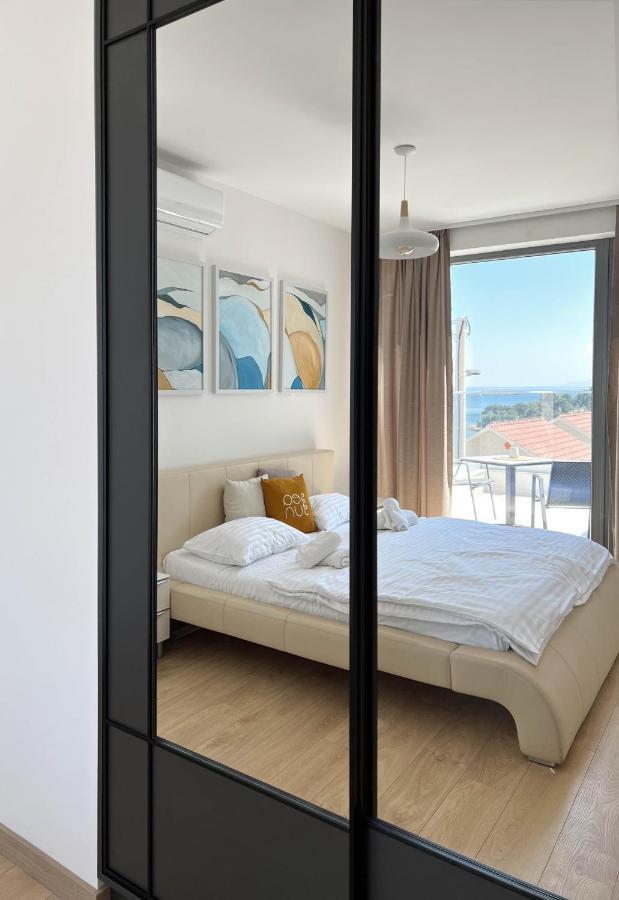 Sea Sun Apartments Maslinica Exterior photo
